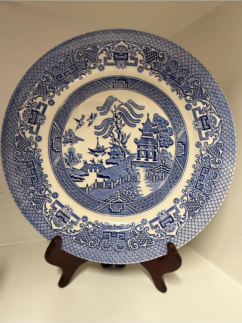 Set of 3 Vintage Blue and White Dinner‎ Plate Blue Willow Pattern England 10in